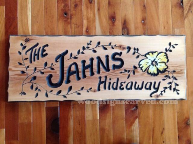 WoodPeckerCarvedSigns-0140