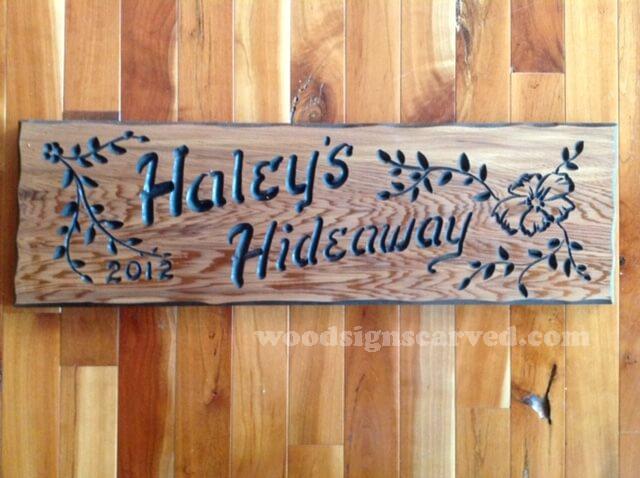 WoodPeckerCarvedSigns-0141