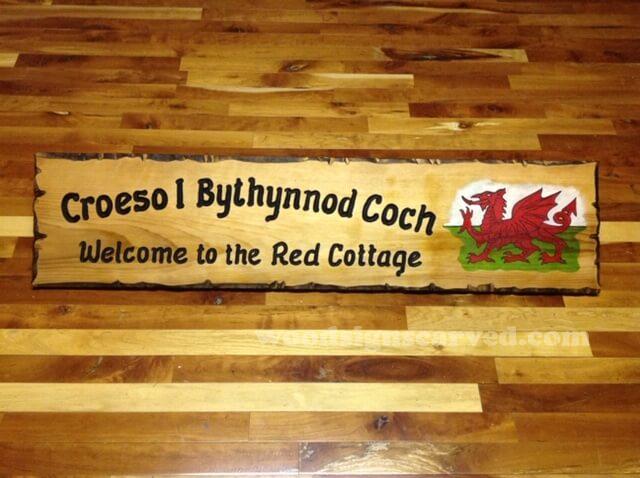 WoodPeckerCarvedSigns-0267