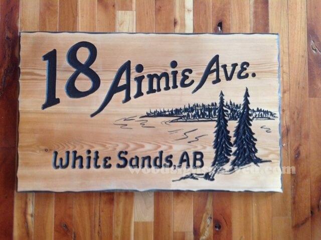 WoodPeckerCarvedSigns-0746