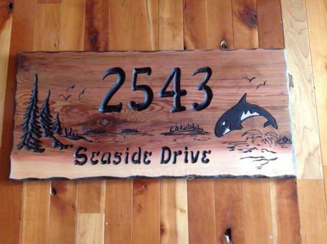 WoodPeckerCarvedSigns-1203