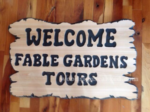 WoodPeckerCarvedSigns-1320