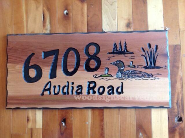 WoodPeckerCarvedSigns-1376