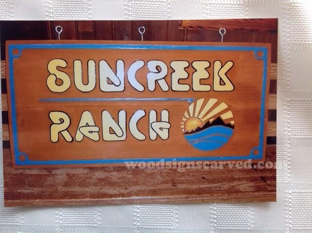 WoodPeckerCarvedSigns-1537