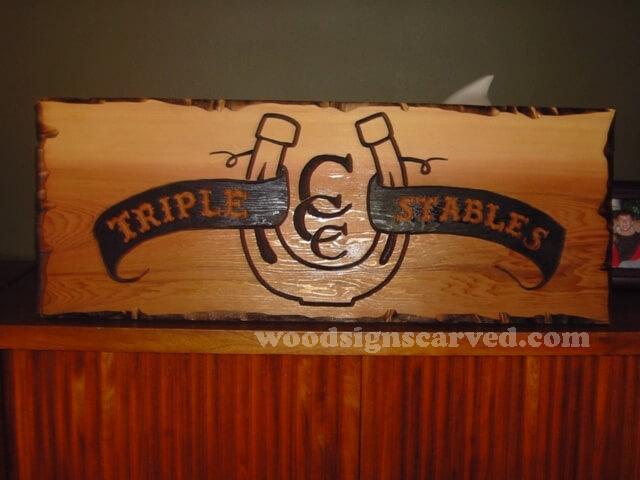 WoodPeckerCarvedSigns-1826